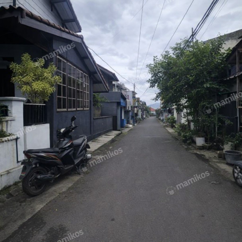Rumah Sertifikat SHM 4 Kamar Tidur 3 Kamar Mandi Cipinang Jakarta Timur - Photo 2