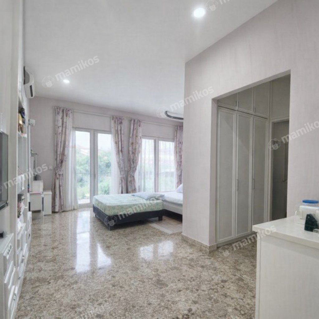 Rumah Sertifikat SHM 5 Kamar Tidur 5 Kamar Mandi Citra Garden Jakarta Barat - Photo 5
