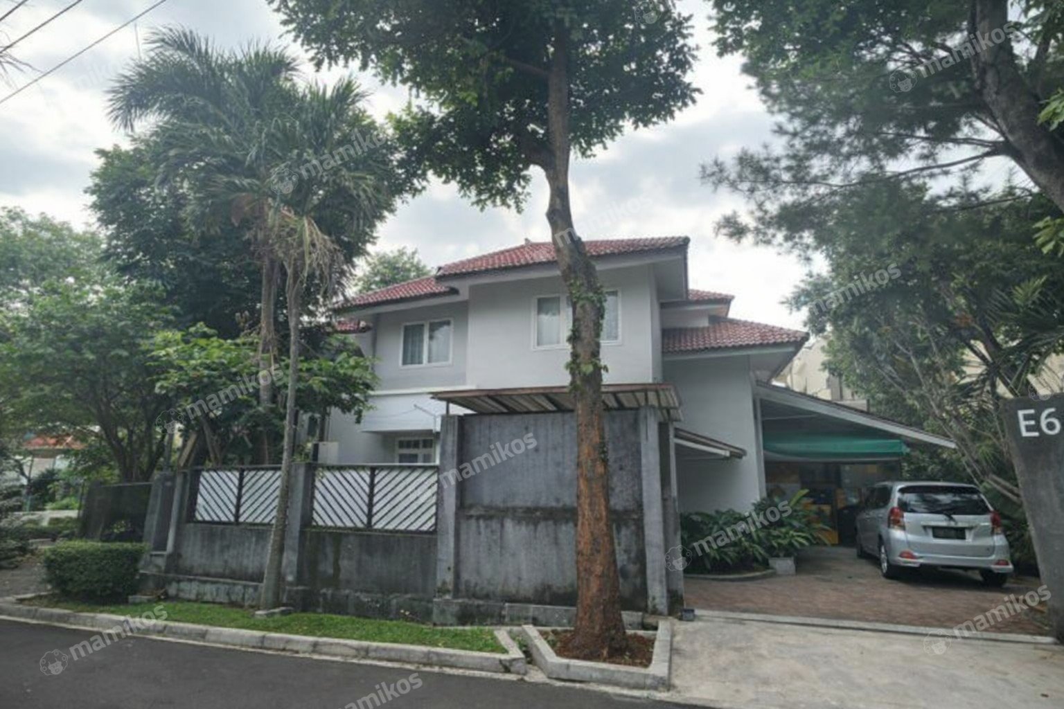 Rumah Sertifikat SHM 1 Kamar Tidur 5 Kamar Mandi Pondok Labu Jakarta Selatan