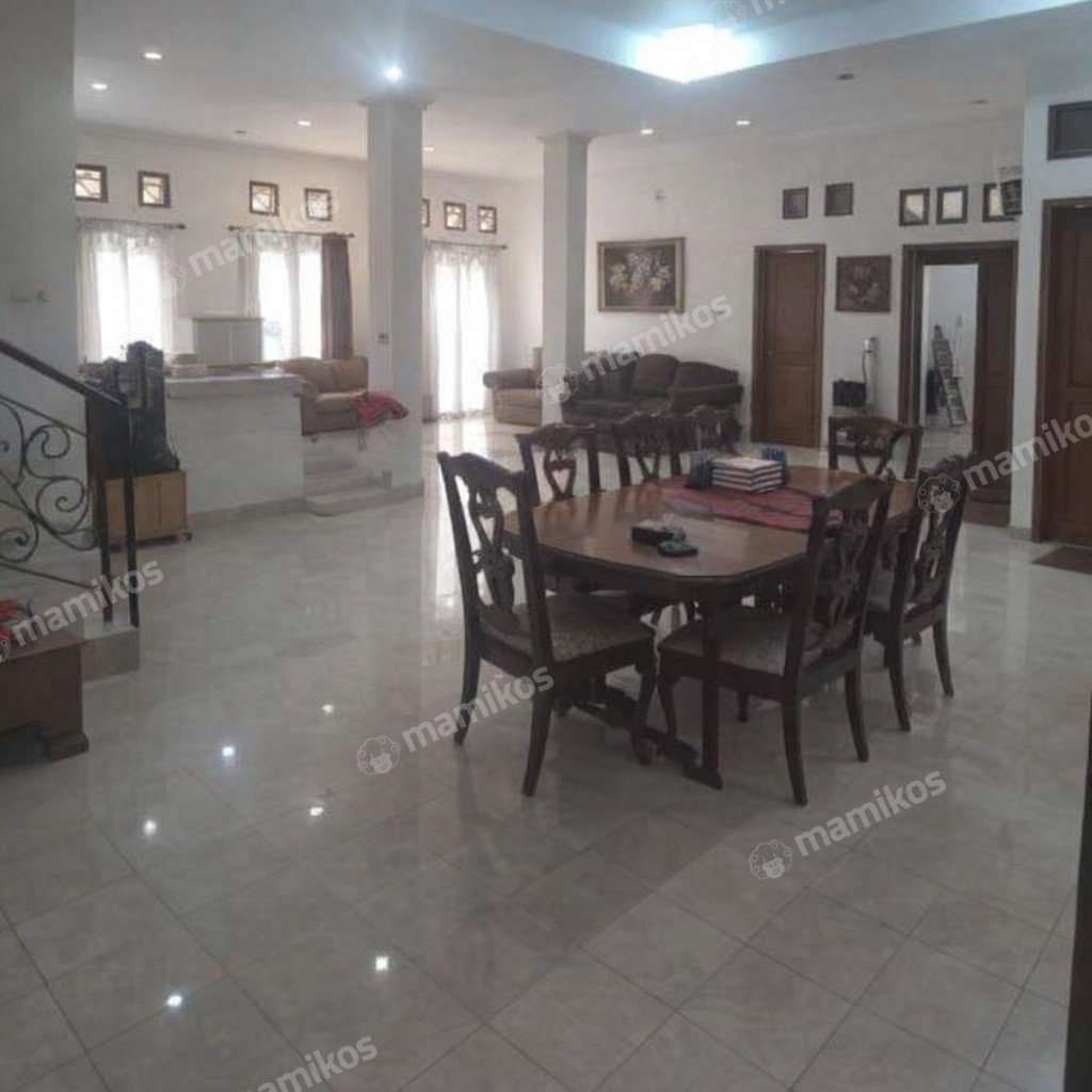 Rumah Sertifikat SHM 8 Kamar Tidur 4 Kamar Mandi Kemanggisan Jakarta Barat - Photo 2