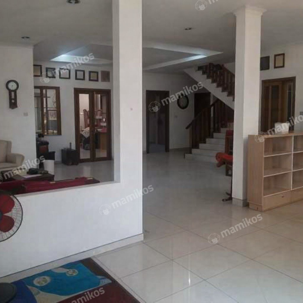 Rumah Sertifikat SHM 8 Kamar Tidur 4 Kamar Mandi Kemanggisan Jakarta Barat - Photo 3