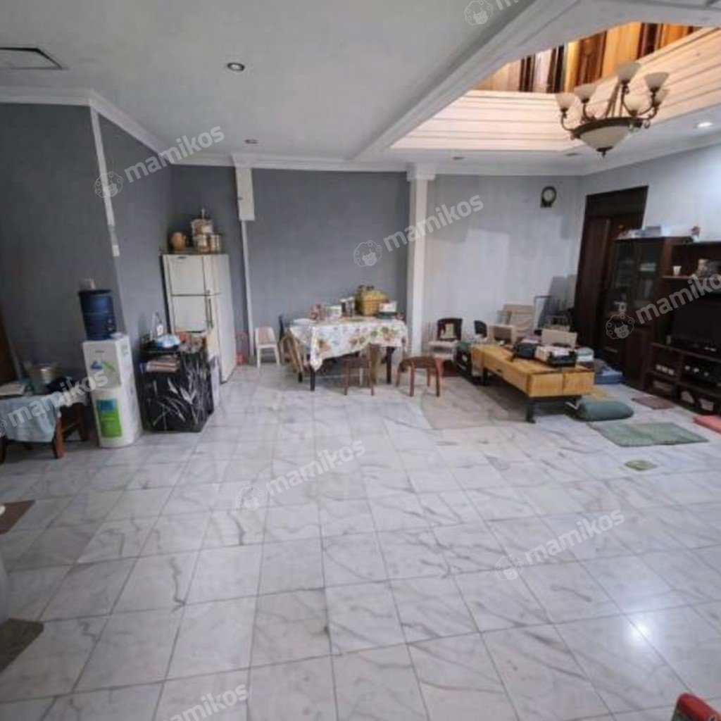 Rumah Sertifikat SHM 7 Kamar Tidur 4 Kamar Mandi Tomang Jakarta Barat - Photo 3