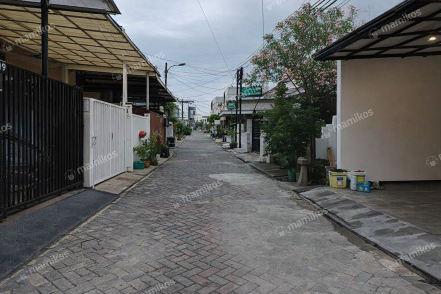 Rumah Sertifikat SHM 3 Kamar Tidur 3 Kamar Mandi Kalideres Jakarta Barat