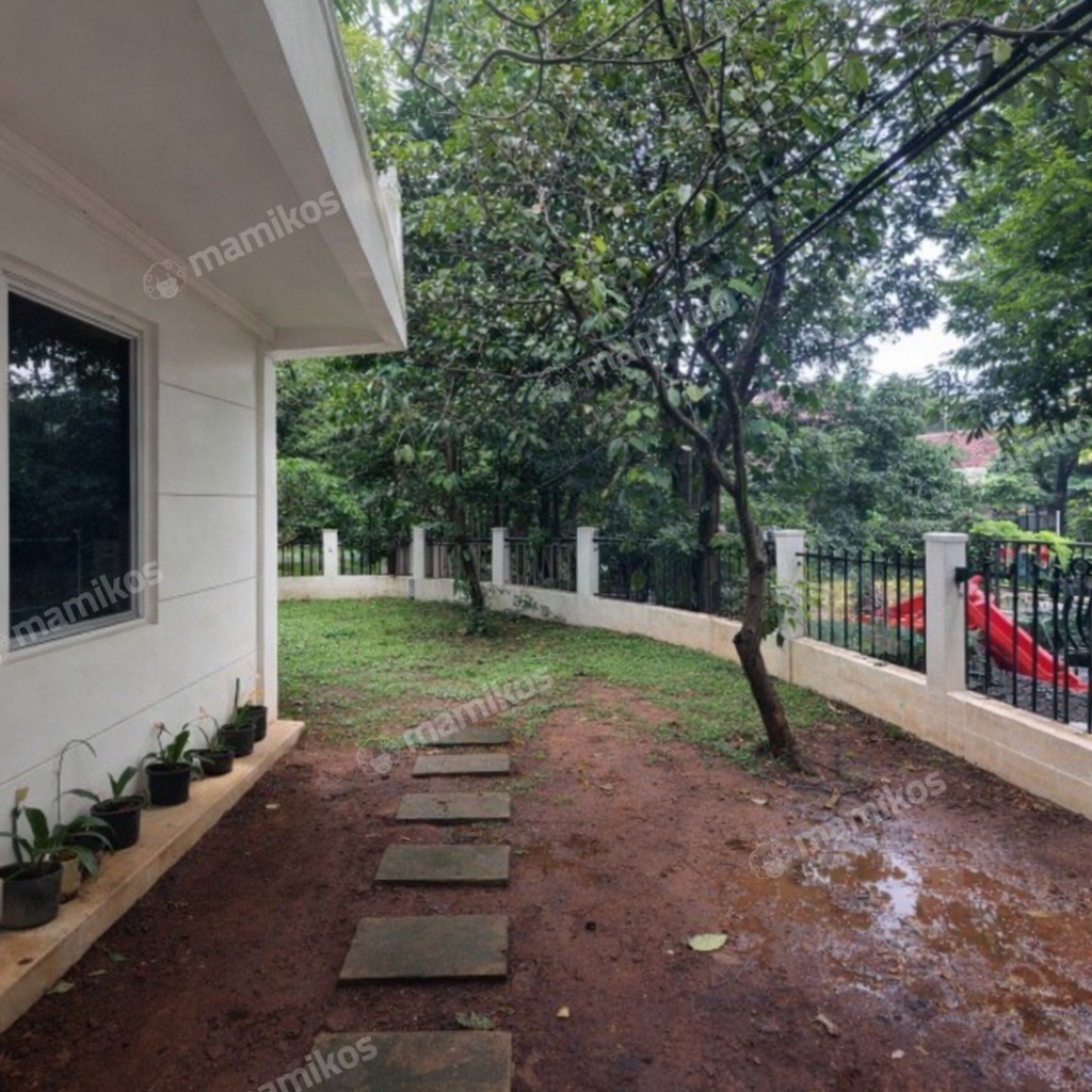 Rumah Sertifikat SHM 9 Kamar Tidur 2 Kamar Mandi Kebayoran Baru Jakarta Selatan - Photo 3