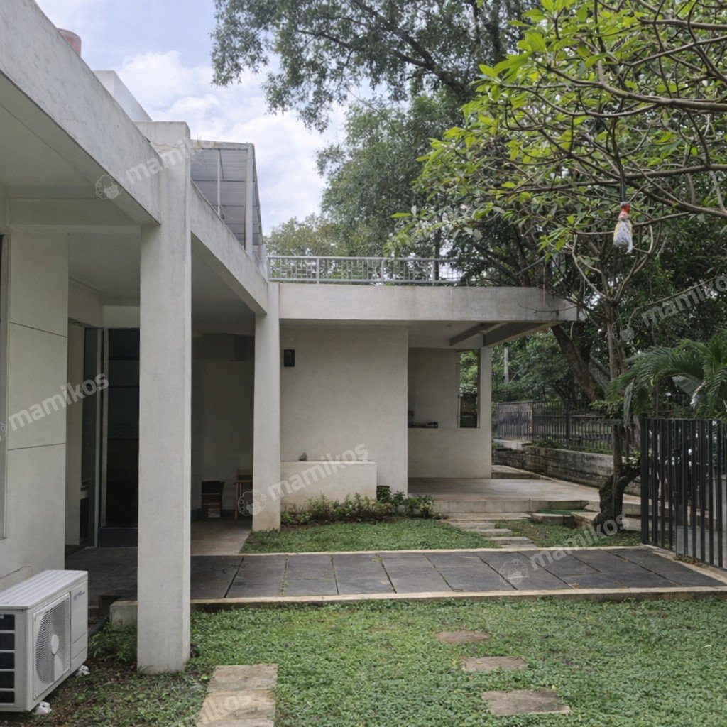 Rumah Sertifikat SHM 9 Kamar Tidur 2 Kamar Mandi Kebayoran Baru Jakarta Selatan - Photo 5