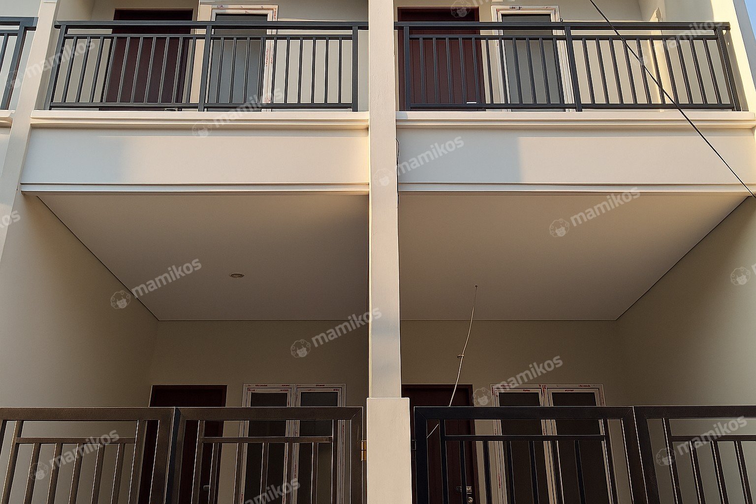 Rumah Sertifikat SHM 3 Kamar Tidur 3 Kamar Mandi Duri Kepa Jakarta Barat