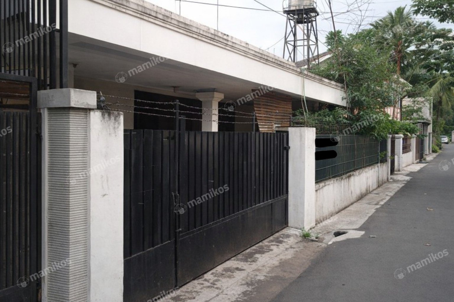 Rumah Sertifikat SHM 5 Kamar Tidur 3 Kamar Mandi Kebayoran Baru Jakarta Selatan