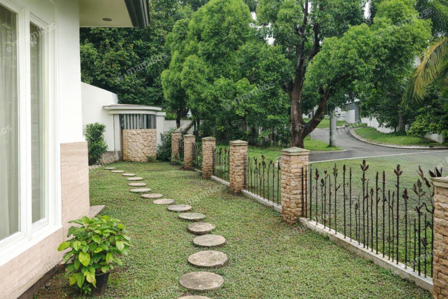 Rumah Sertifikat SHM 5 Kamar Tidur 4 Kamar Mandi Cinere Jakarta Selatan - Photo 5