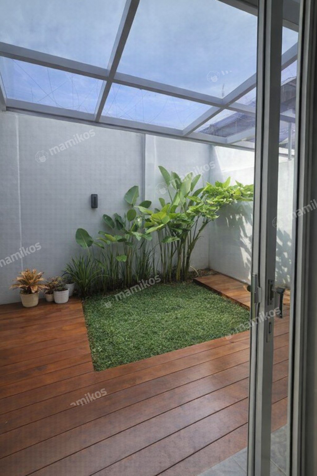 Rumah Sertifikat SHM 3 Kamar Tidur 3 Kamar Mandi Lebak Bulus Jakarta Selatan - Photo 2