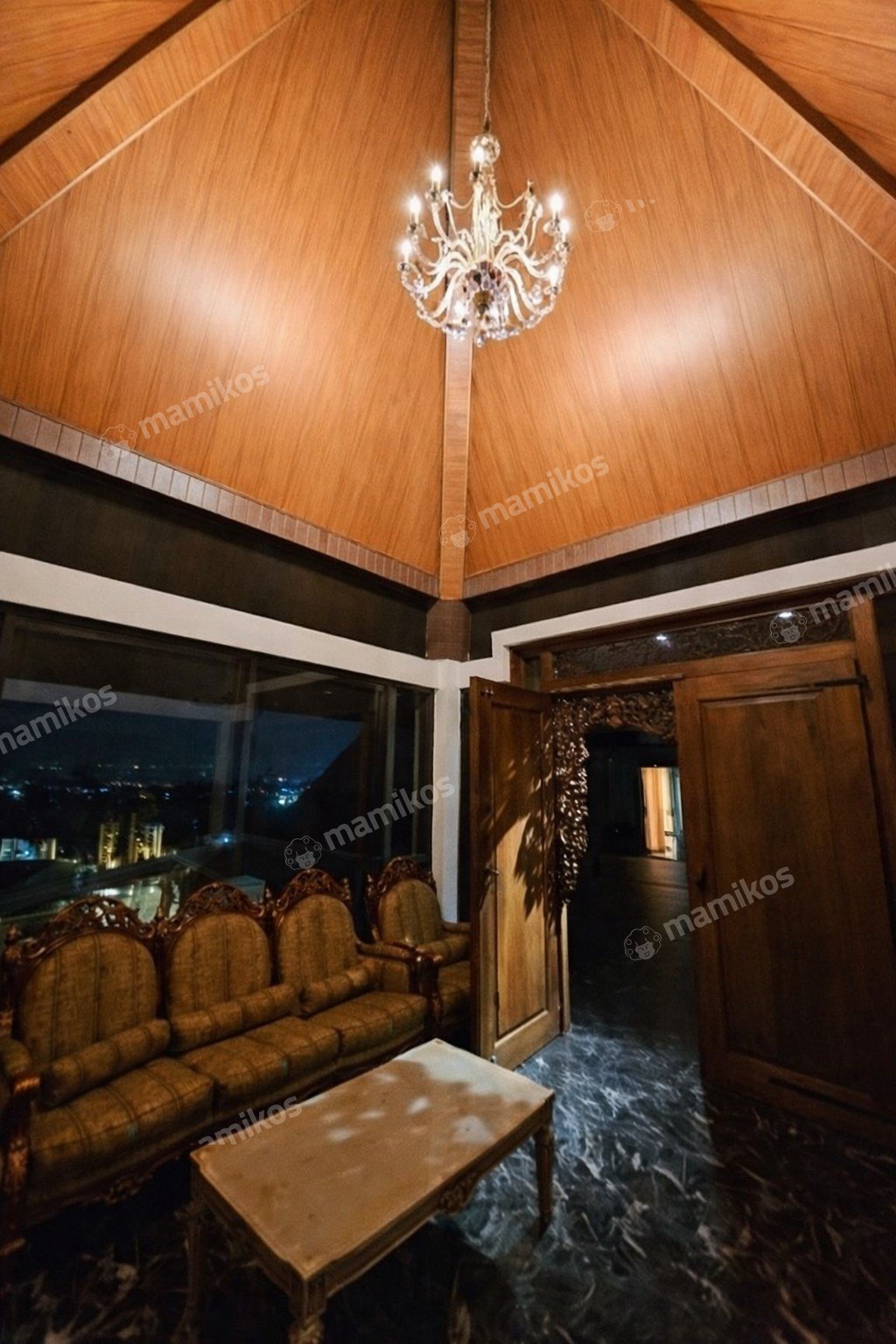 Rumah 5 Kamar Tidur 5 Kamar Mandi 3 Lantai Pantai Mutiara Jakarta Utara - Photo 2