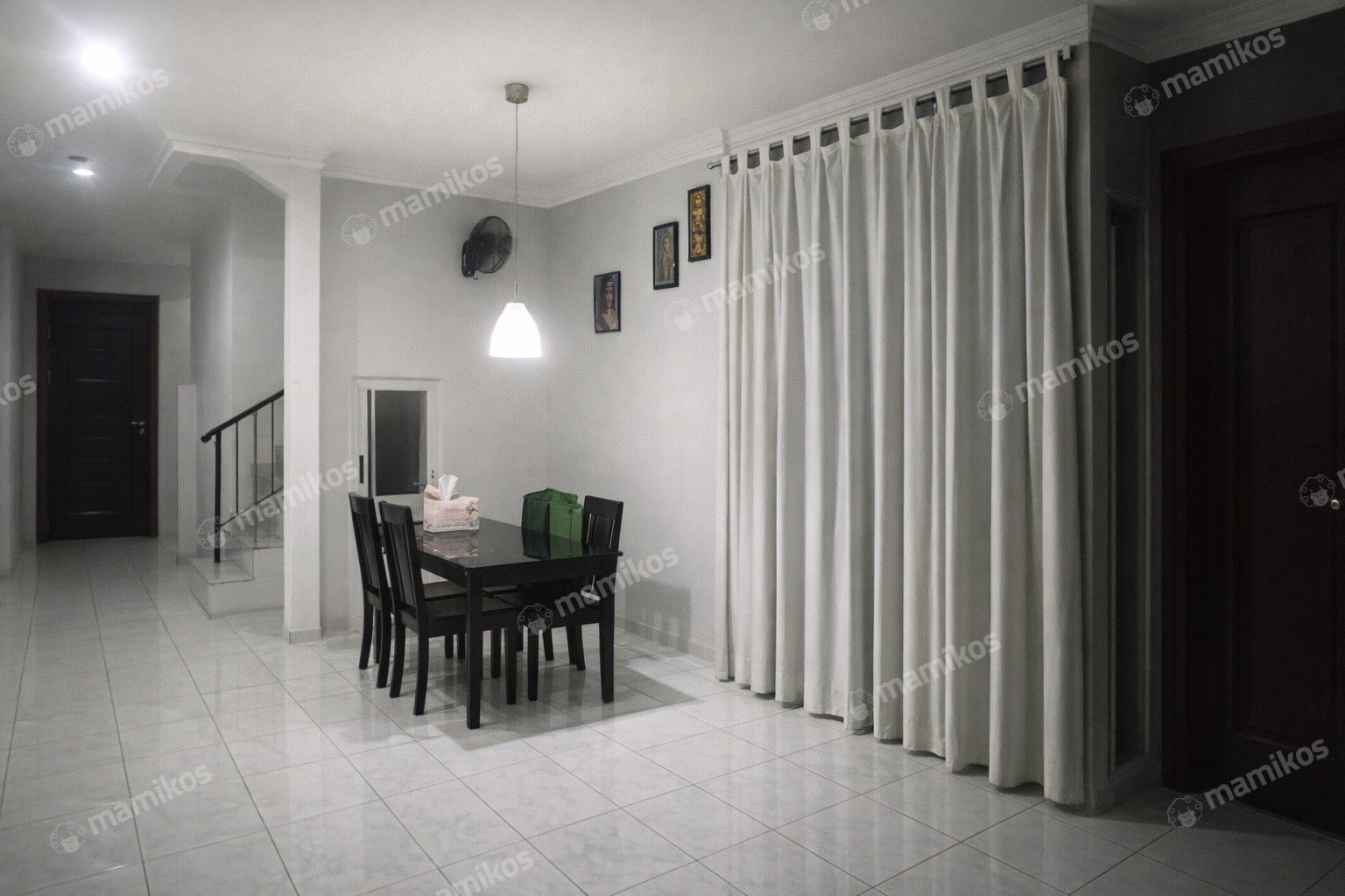 Rumah Sertifikat SHM 4 Kamar Tidur 3 Kamar Mandi Taman Palem Jakarta Barat - Photo 4