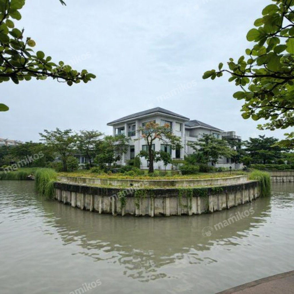 Rumah Sertifikat HGB 4 Kamar Tidur 4 Kamar Mandi Golf Island Jakarta Utara - Photo 2