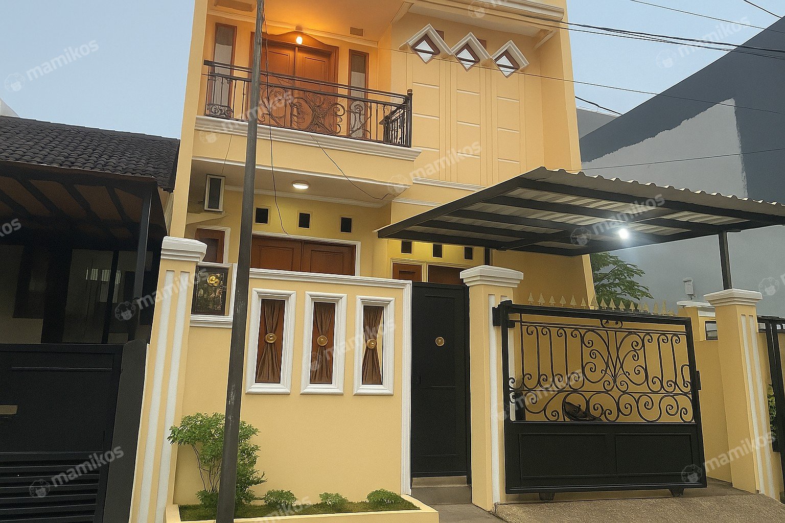 Rumah Sertifikat SHM 4 Kamar Tidur 3 Kamar Mandi Pondok Kelapa Jakarta Timur