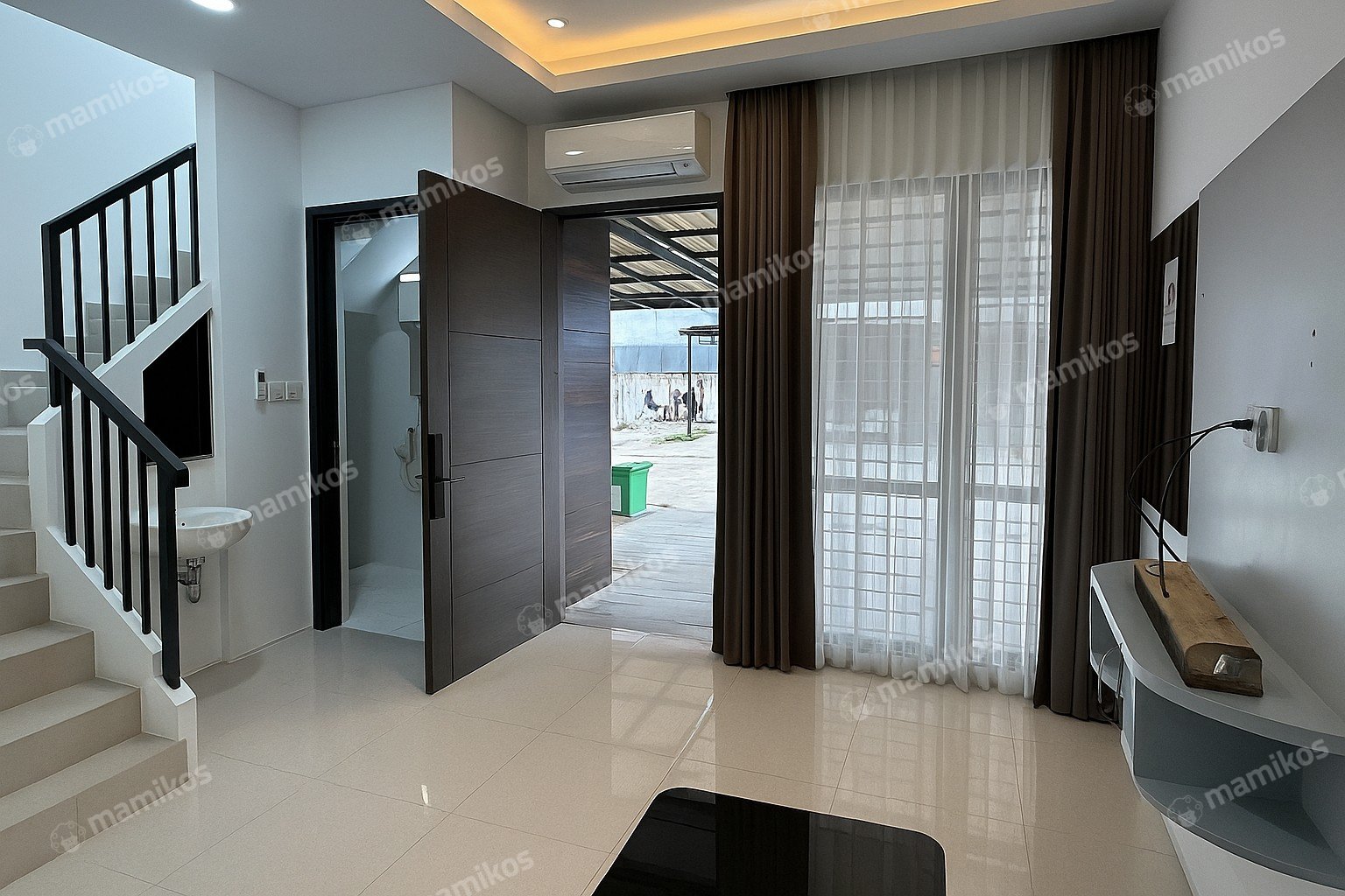 Rumah Sertifikat SHM 3 Kamar Tidur 2 Kamar Mandi Citra Garden Jakarta Barat
