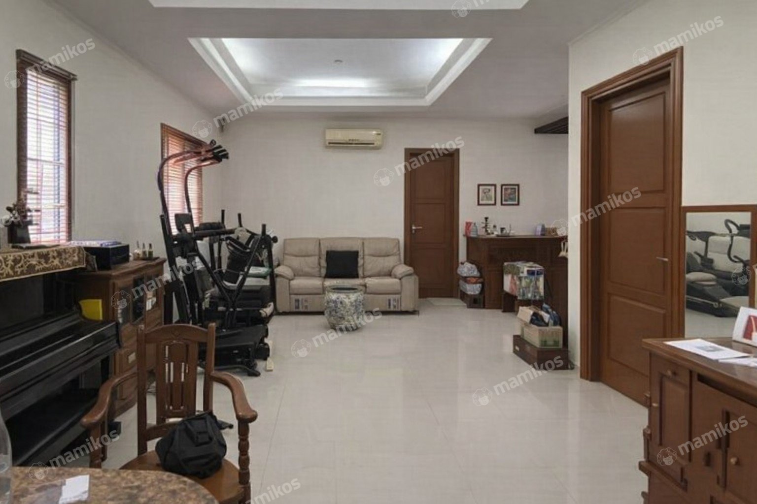 Rumah Sertifikat SHM 3 Kamar Tidur 2 Kamar Mandi Setiabudi Jakarta Selatan