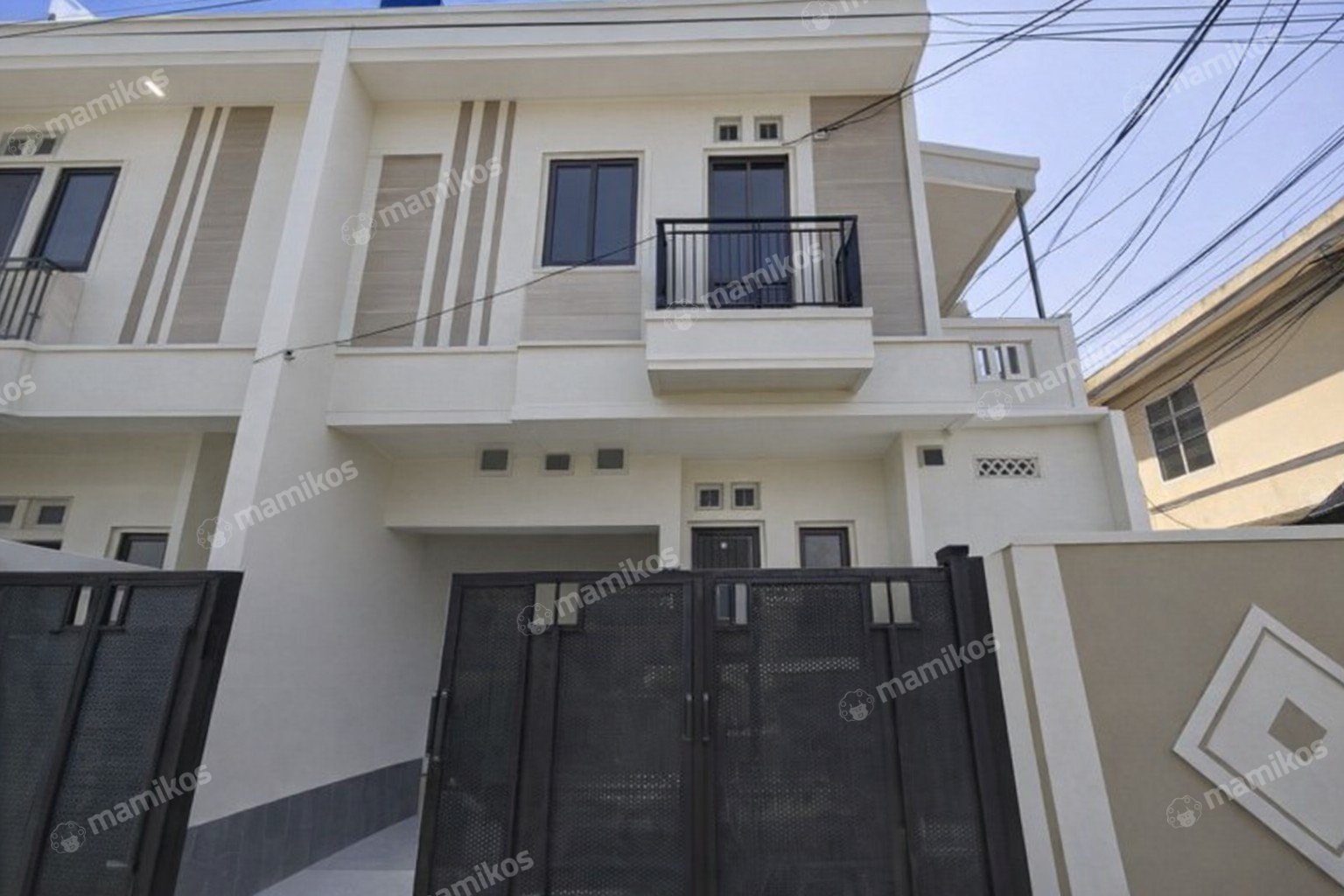 Rumah Sertifikat SHM 4 Kamar Tidur 3 Kamar Mandi Duri Kepa Jakarta Barat
