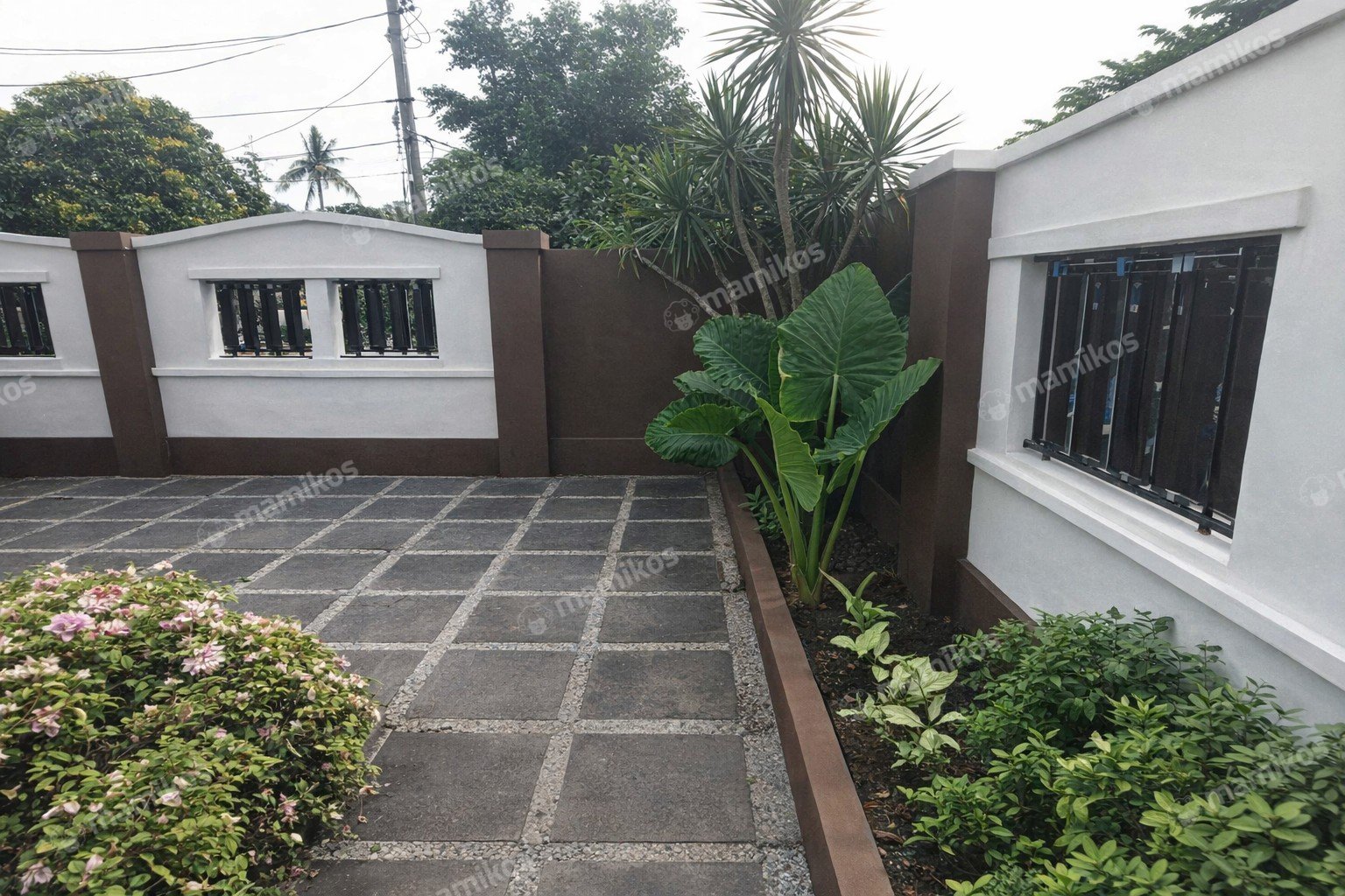 Rumah Sertifikat SHM 4 Kamar Tidur 3 Kamar Mandi Jatiwaringin Jakarta Timur - Photo 2
