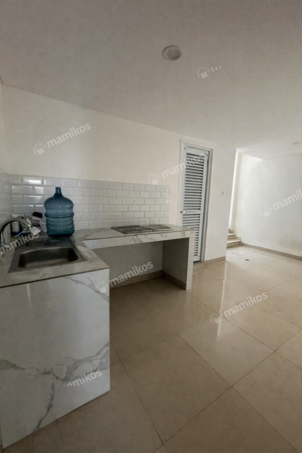 Rumah Sertifikat SHM 4 Kamar Tidur 4 Kamar Mandi Pantai Indah Kapuk Jakarta Utara - Photo 3