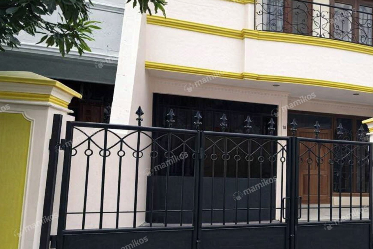 Rumah Sertifikat SHM 3 Kamar Tidur 3 Kamar Mandi Pulomas Jakarta Timur