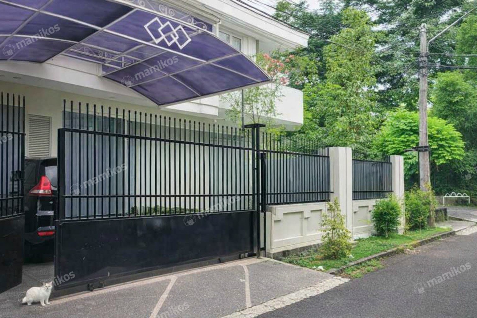 Rumah Sertifikat SHM 4 Kamar Tidur 3 Kamar Mandi Pondok Indah Jakarta Selatan