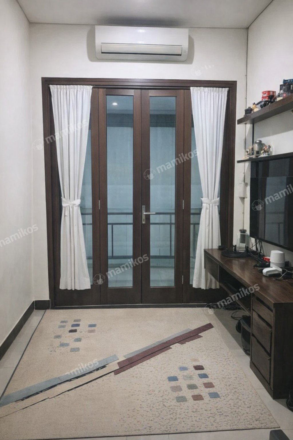 Rumah Sertifikat SHM 3 Kamar Tidur 3 Kamar Mandi Pulomas Jakarta Timur - Photo 2