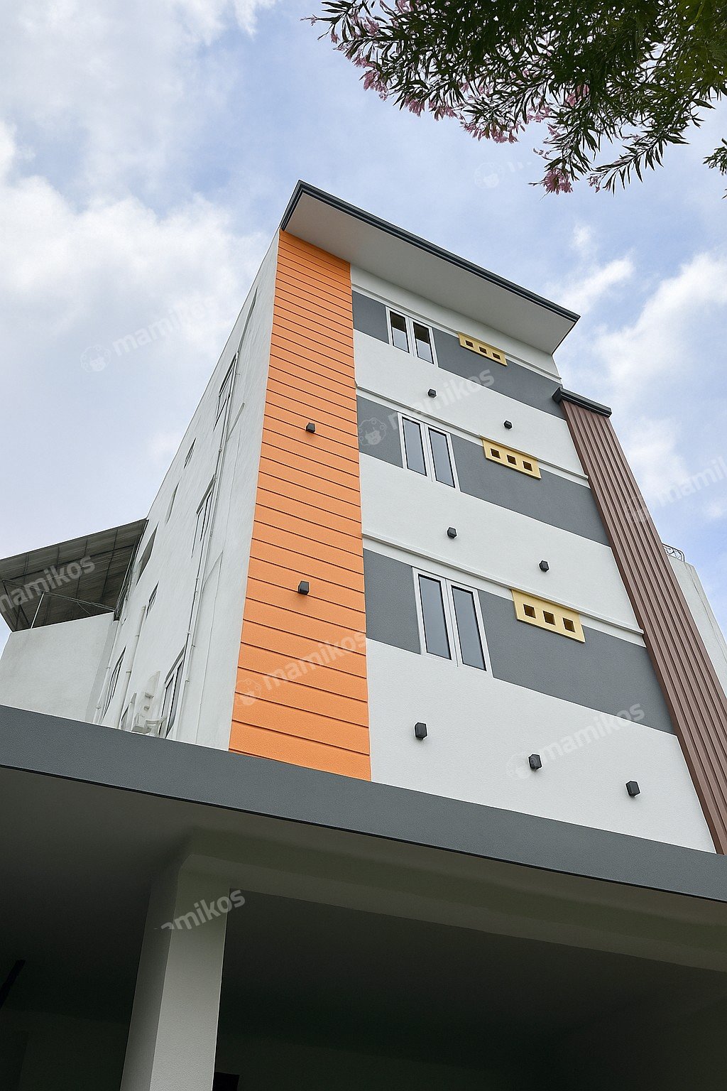 Rumah Sertifikat SHM 22 Kamar Tidur 22 Kamar Mandi Tomang Jakarta Barat - Photo 2