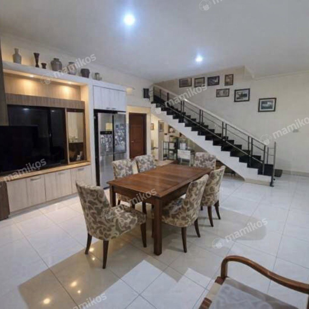 Rumah Sertifikat SHM 4 Kamar Tidur 4 Kamar Mandi Lebak Bulus Jakarta Selatan - Photo 5