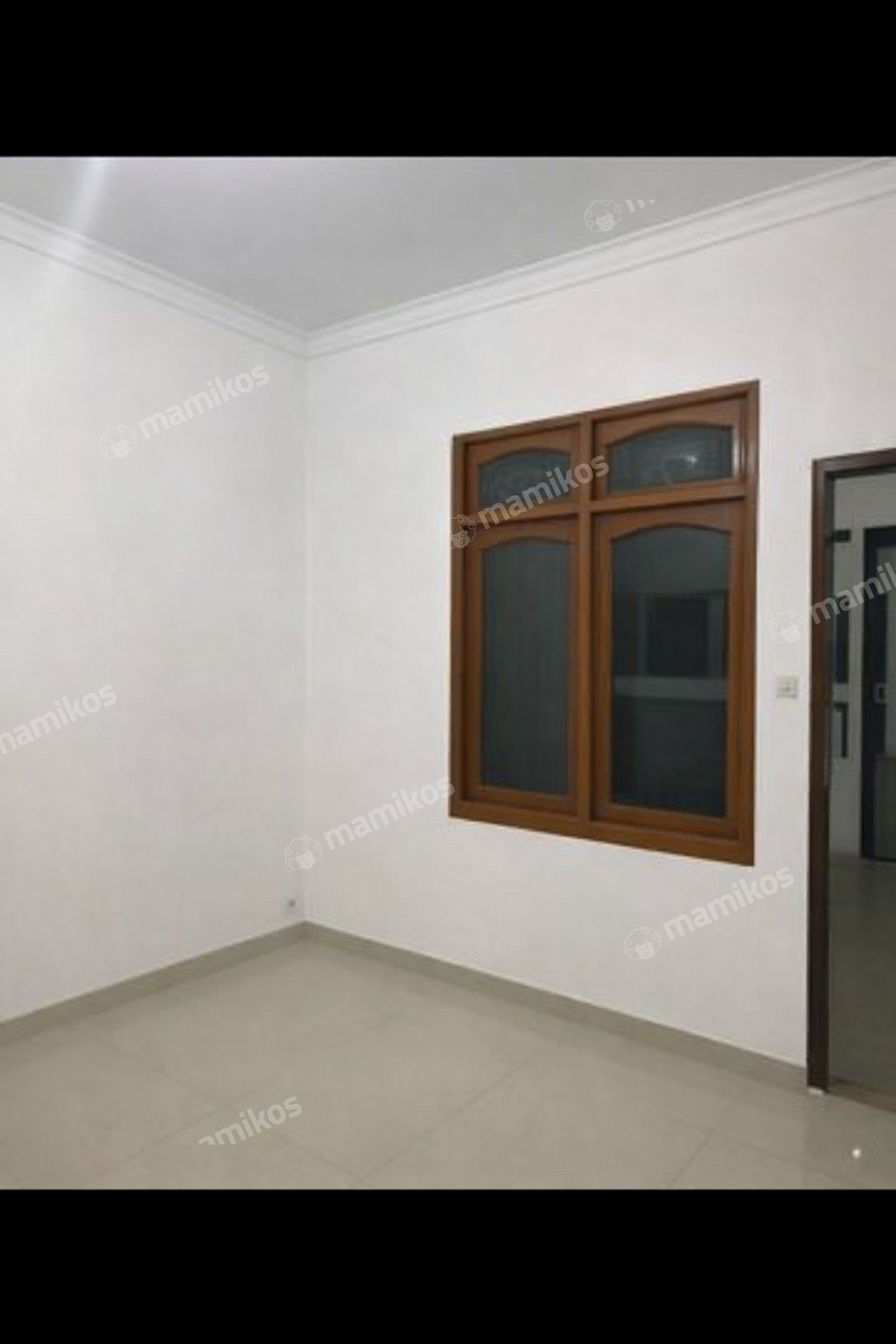 Rumah Sertifikat SHM 4 Kamar Tidur 3 Kamar Mandi Taman Ratu Jakarta Barat - Photo 3