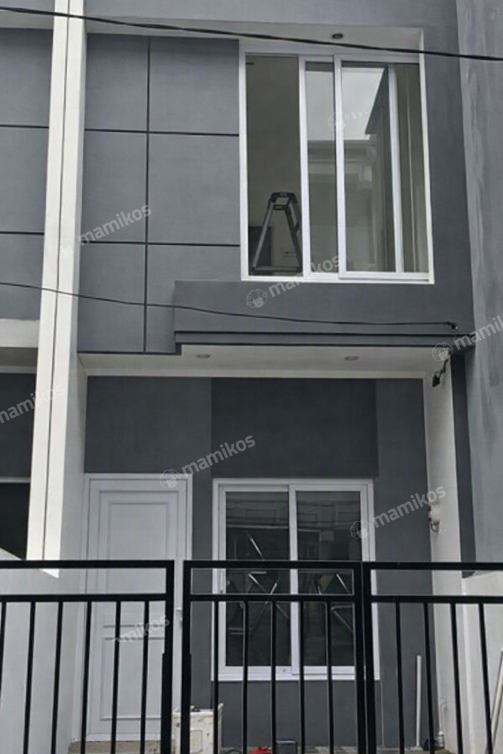 Rumah Sertifikat SHM 3 Kamar Tidur 3 Kamar Mandi Kelapa Gading Jakarta Utara - Photo 3