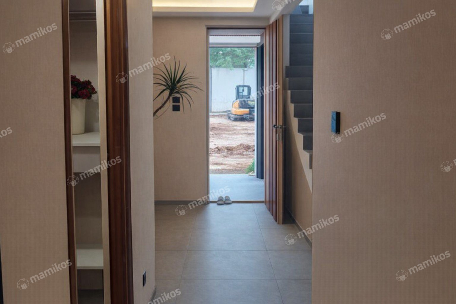 Rumah Sertifikat PPJB 4 Kamar Tidur 2 Kamar Mandi Permata Buana Jakarta Barat