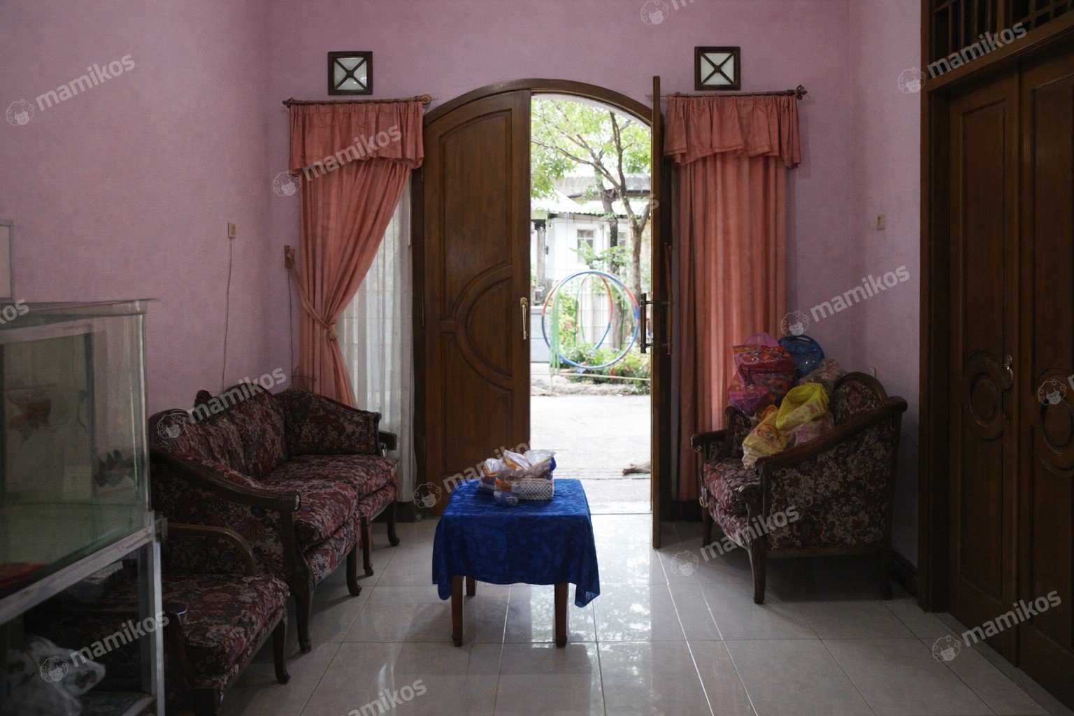 Rumah Sertifikat SHM 3 Kamar Tidur 2 Kamar Mandi Green Lake City Jakarta Barat - Photo 2