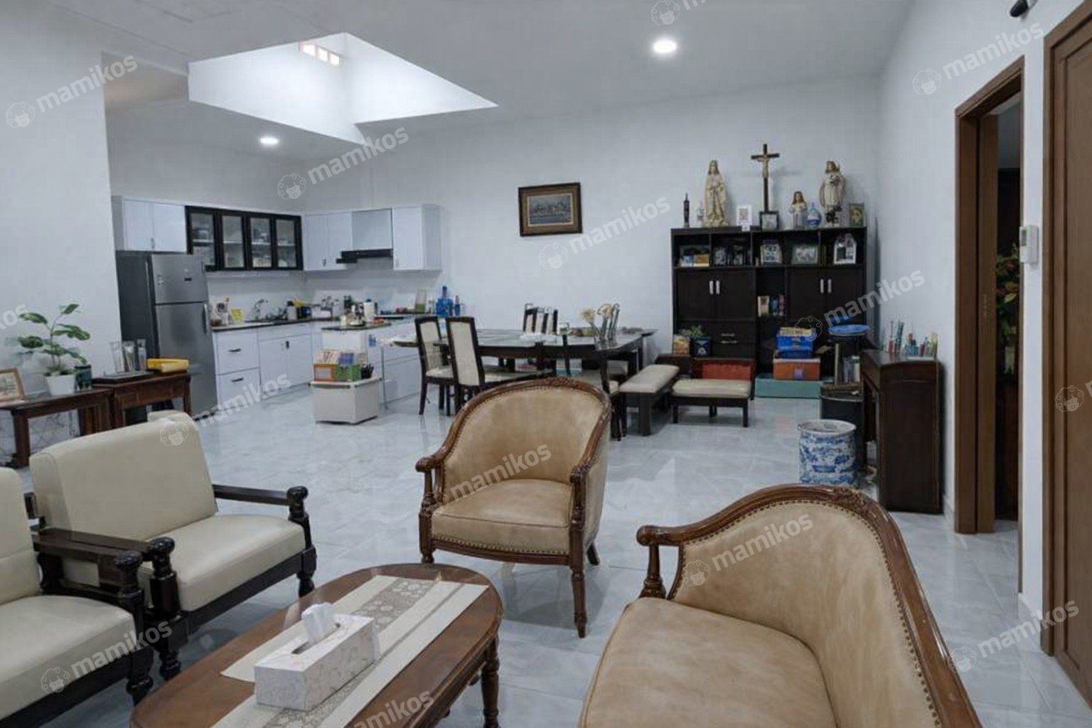Rumah Sertifikat SHM 5 Kamar Tidur 4 Kamar Mandi Kelapa Gading Jakarta Utara