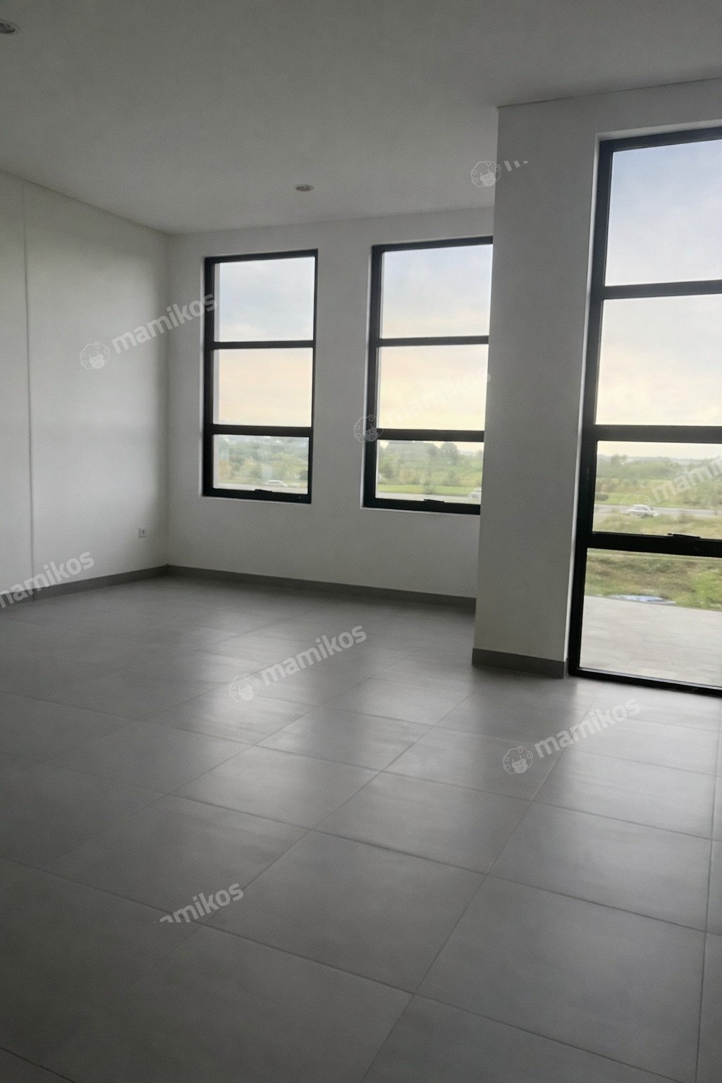 Rumah Sertifikat PPJB 3 Kamar Tidur 5 Kamar Mandi Pantai Indah Kapuk 2 Jakarta Utara - Photo 5
