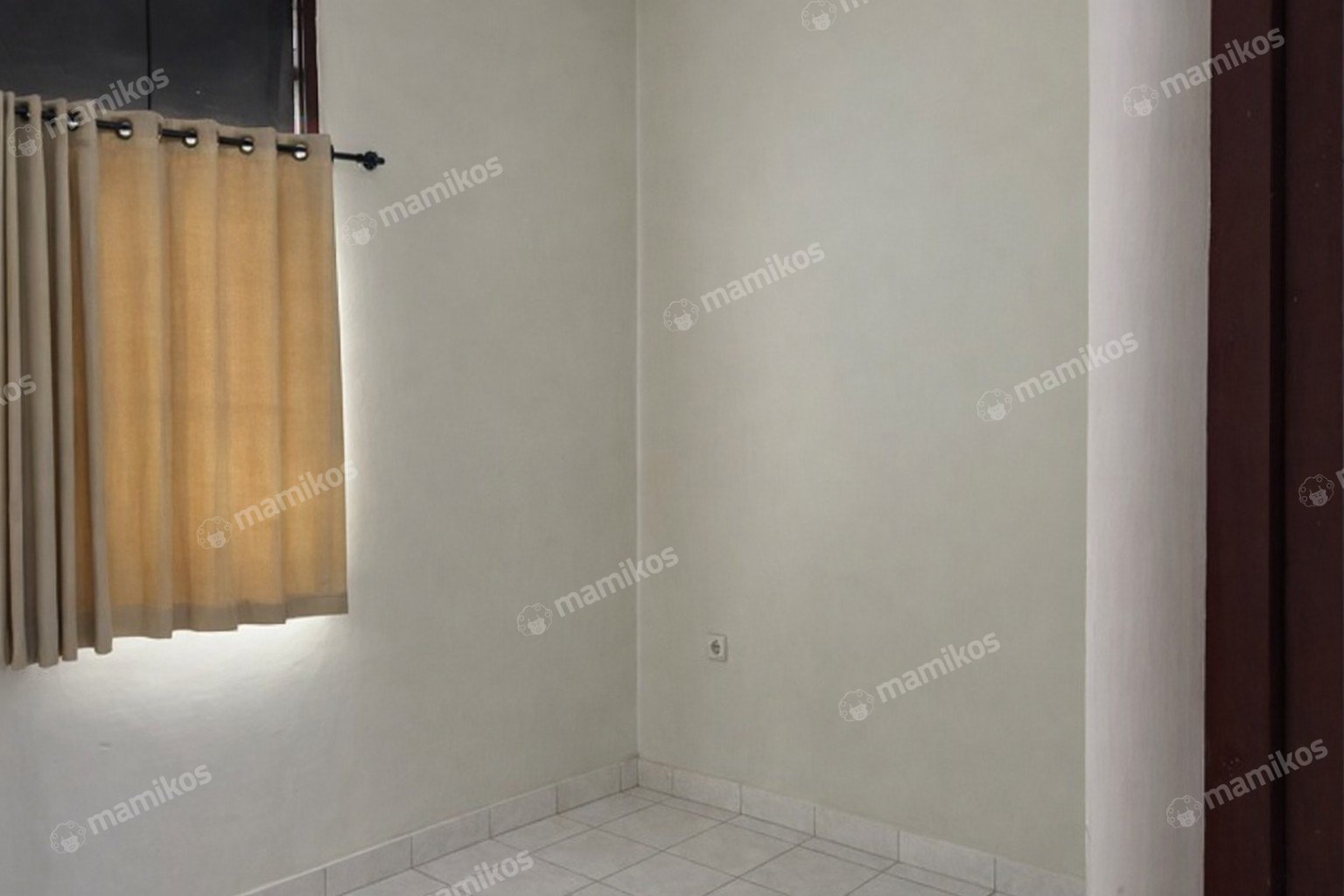 Rumah Sertifikat SHM 4 Kamar Tidur 3 Kamar Mandi Lebak Bulus Jakarta Selatan