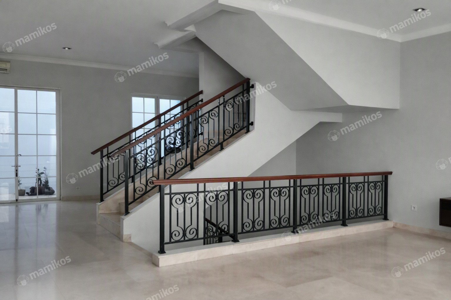 Rumah Sertifikat SHM 3 Kamar Tidur 3 Kamar Mandi Sunter Jakarta Utara - Photo 3