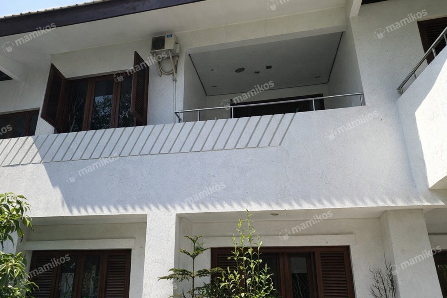 Rumah Sertifikat SHM 7 Kamar Tidur 3 Kamar Mandi Cipinang Jakarta Timur