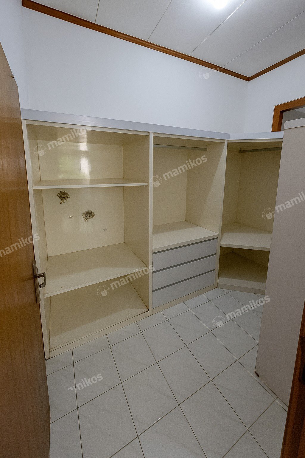 Rumah Sertifikat SHM 4 Kamar Tidur 2 Kamar Mandi Sunter Jakarta Utara - Photo 4