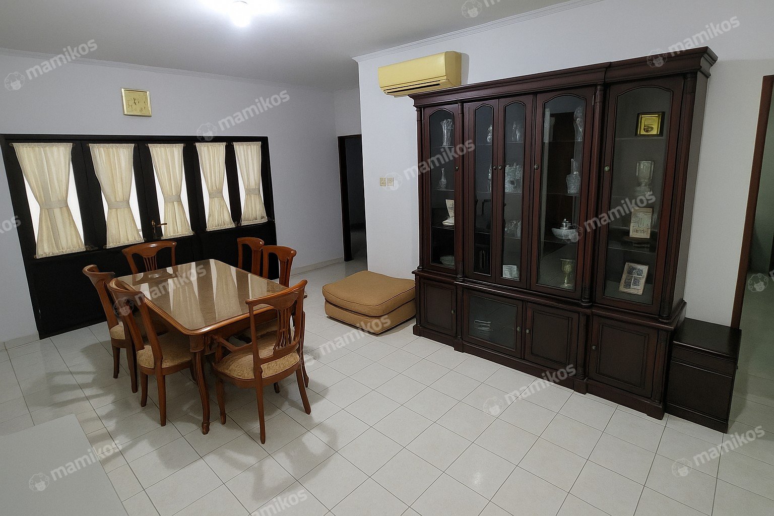 Rumah Sertifikat SHM 7 Kamar Tidur 5 Kamar Mandi Graha Bintaro Jakarta Selatan - Photo 3