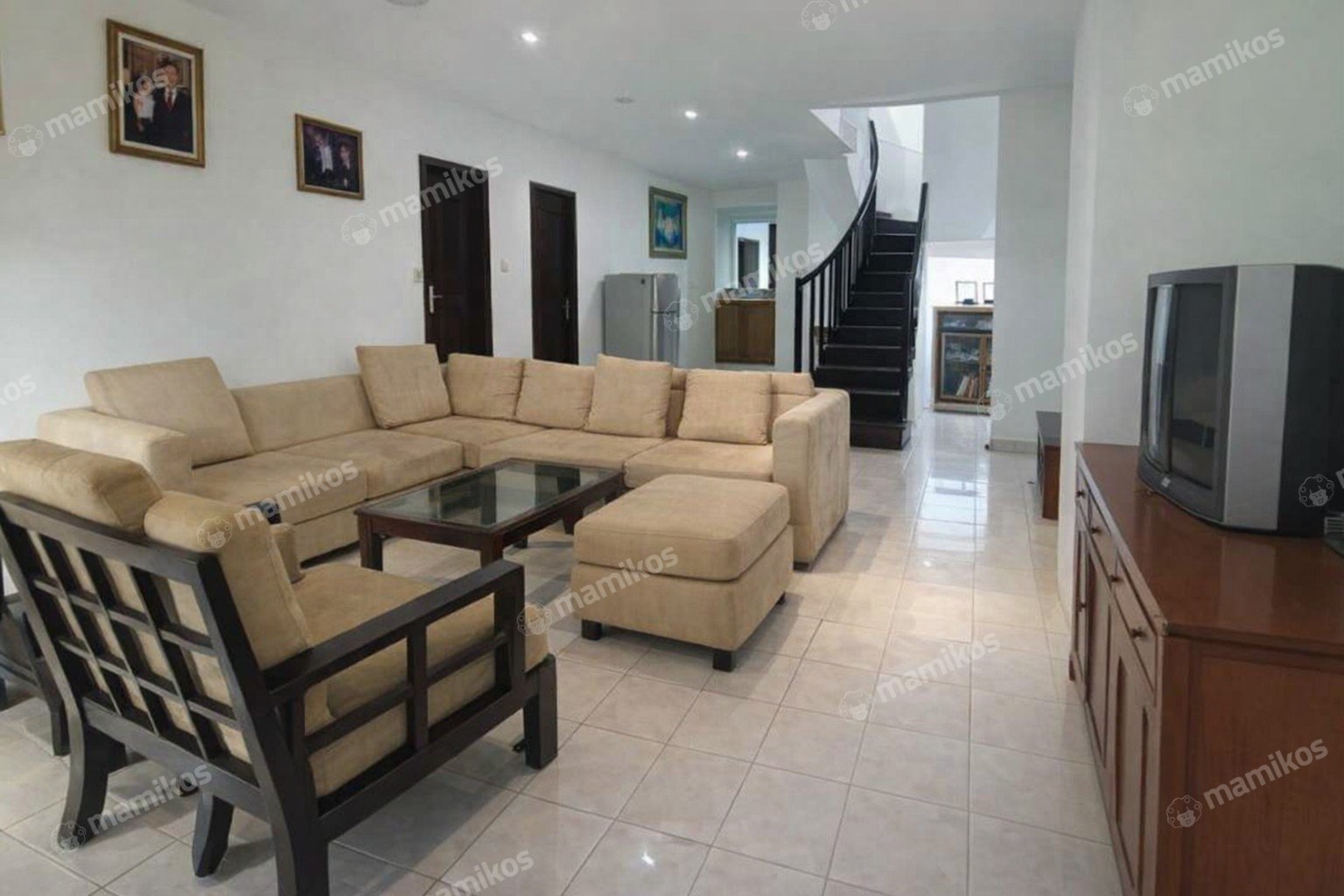 Rumah Sertifikat SHM 7 Kamar Tidur 5 Kamar Mandi Graha Bintaro Jakarta Selatan - Photo 4