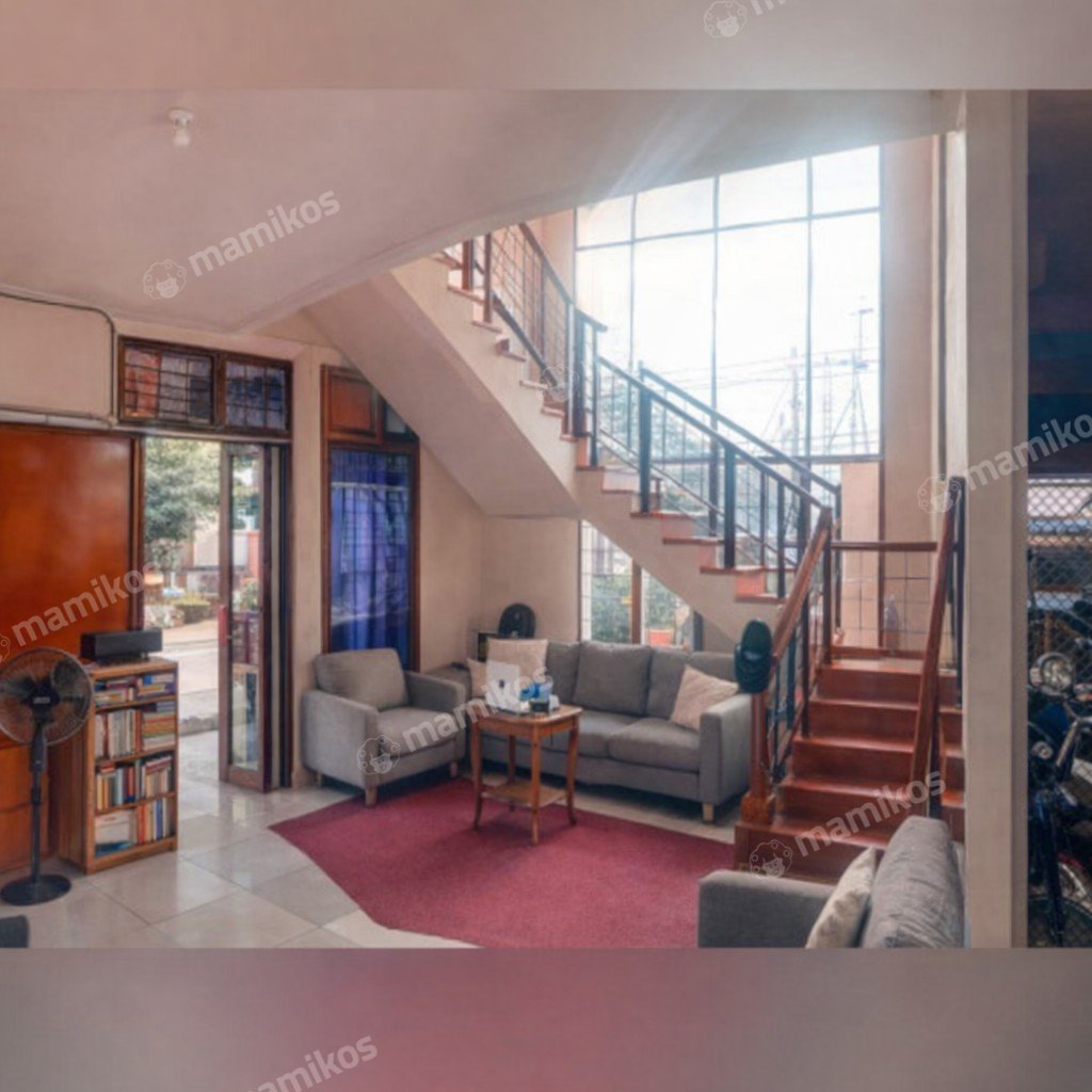 Rumah Sertifikat SHM 4 Kamar Tidur 2 Kamar Mandi Kampung Rambutan Jakarta Timur - Photo 2