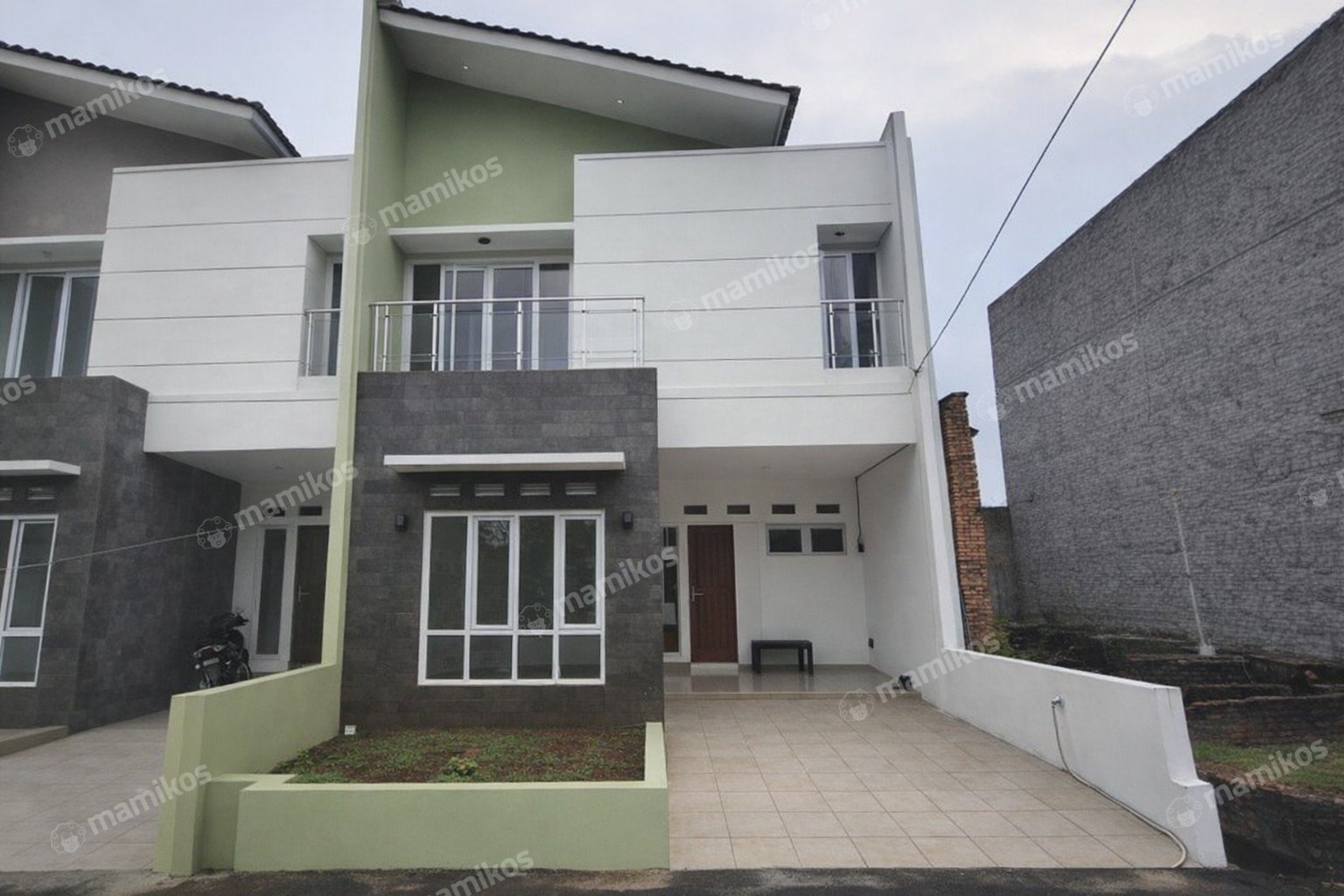 Rumah Sertifikat SHM 3 Kamar Tidur 3 Kamar Mandi Cilangkap Jakarta Timur