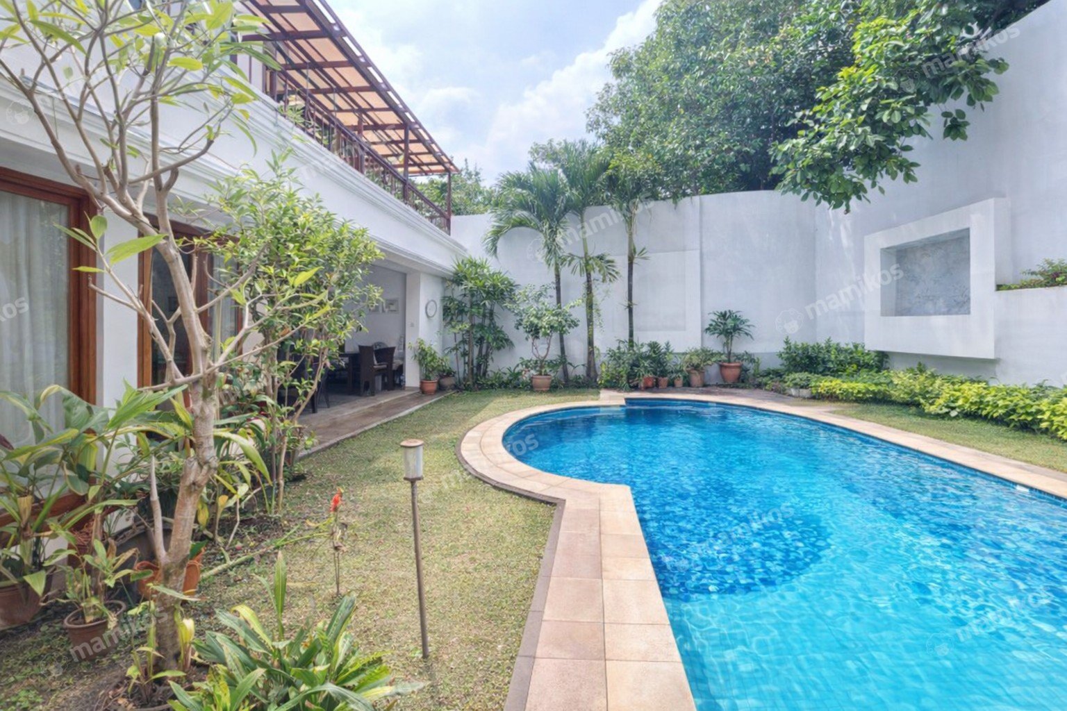 Rumah Sertifikat SHM 5 Kamar Tidur 3 Kamar Mandi Radio Dalam Jakarta Selatan - Photo 2