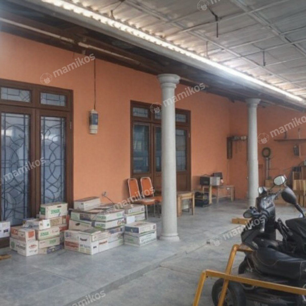 Rumah Sertifikat SHM 5 Kamar Tidur 5 Kamar Mandi Pulo Gadung Jakarta Timur - Photo 2