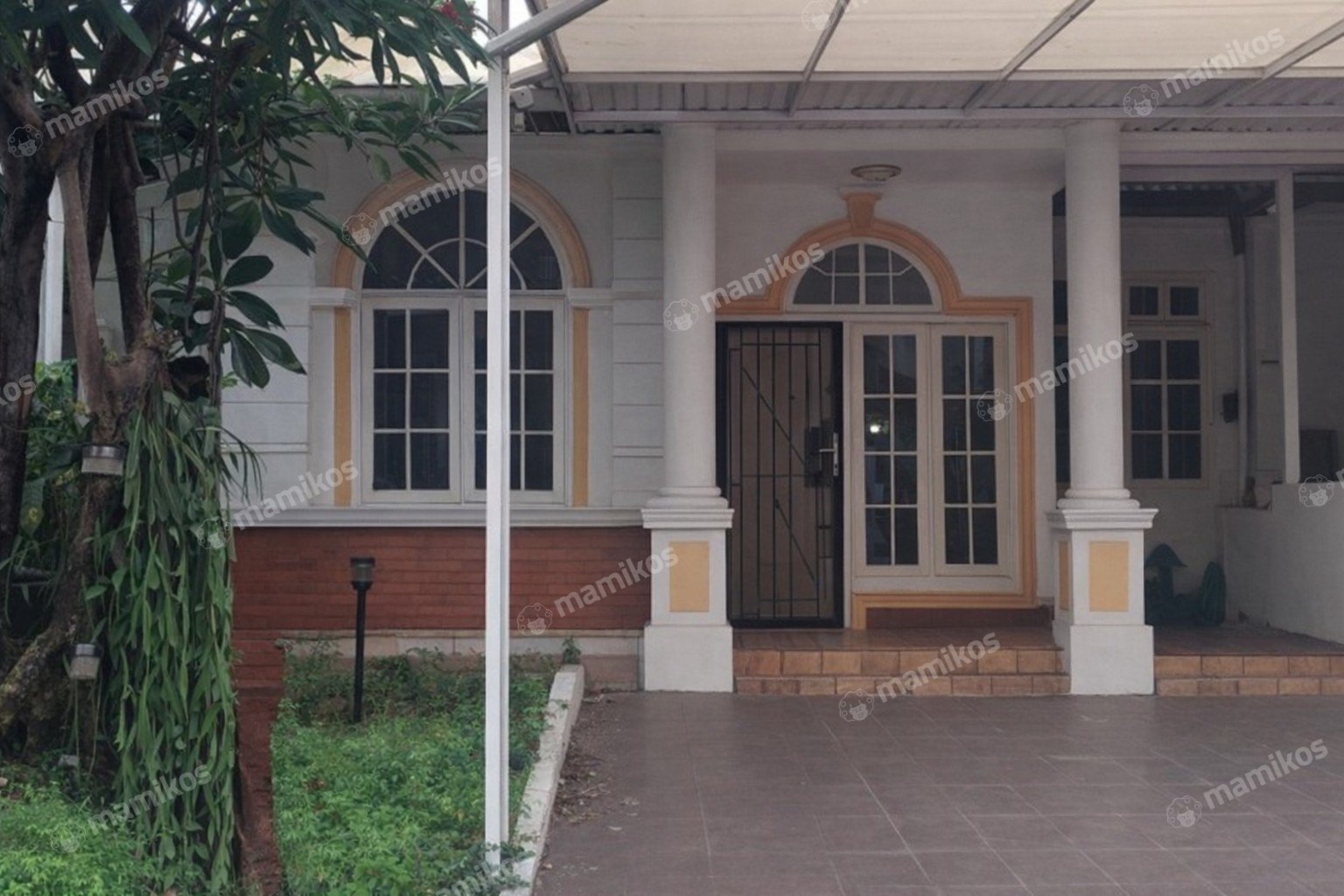 Rumah Sertifikat SHM 4 Kamar Tidur 3 Kamar Mandi Legenda Wisata Jakarta Timur