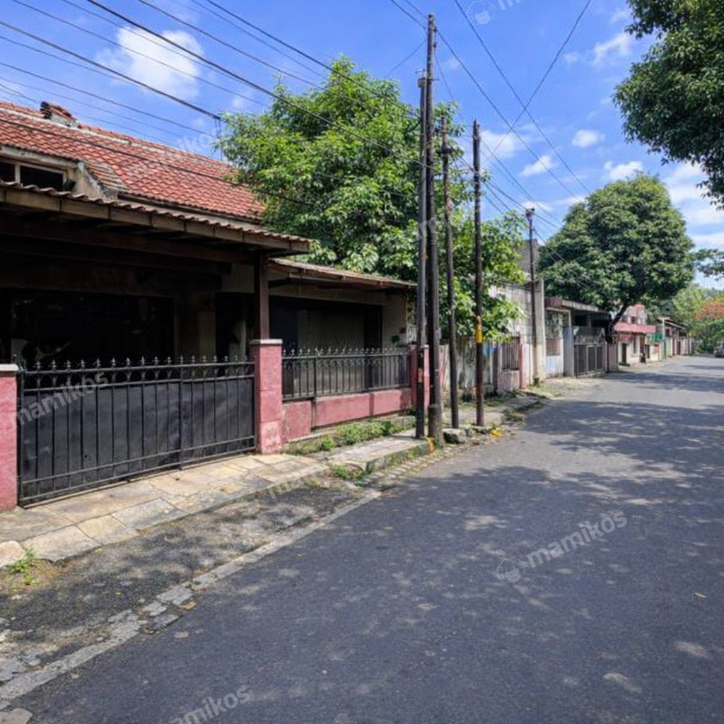 Rumah Sertifikat HGB 5 Kamar Tidur 2 Kamar Mandi Tebet Jakarta Selatan - Photo 2