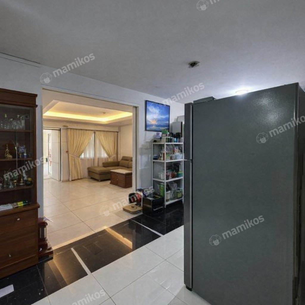 Rumah Sertifikat SHM 4 Kamar Tidur 3 Kamar Mandi Daan Mogot Jakarta Barat - Photo 2