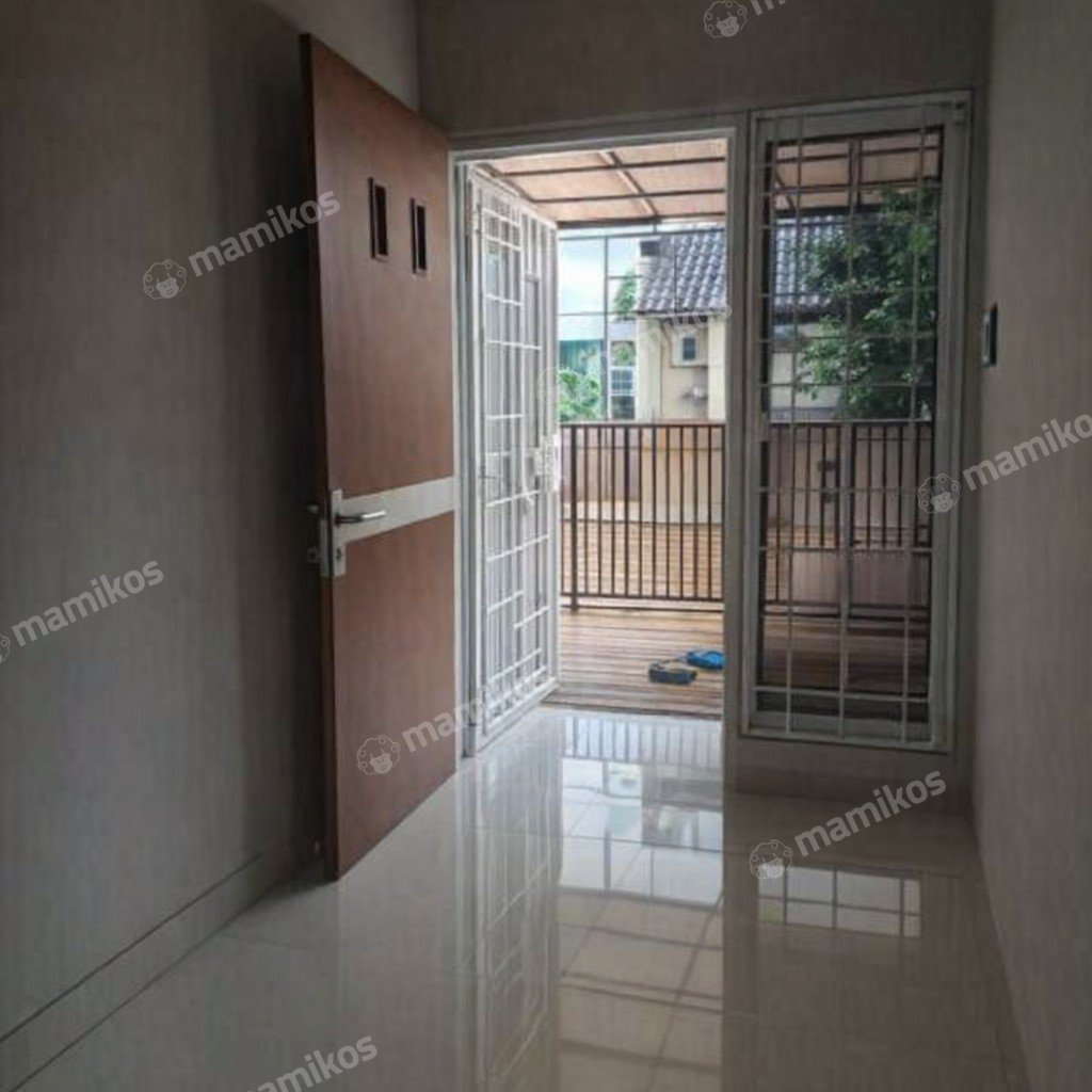 Rumah Sertifikat SHM 3 Kamar Tidur 3 Kamar Mandi Citra Garden Jakarta Barat - Photo 3