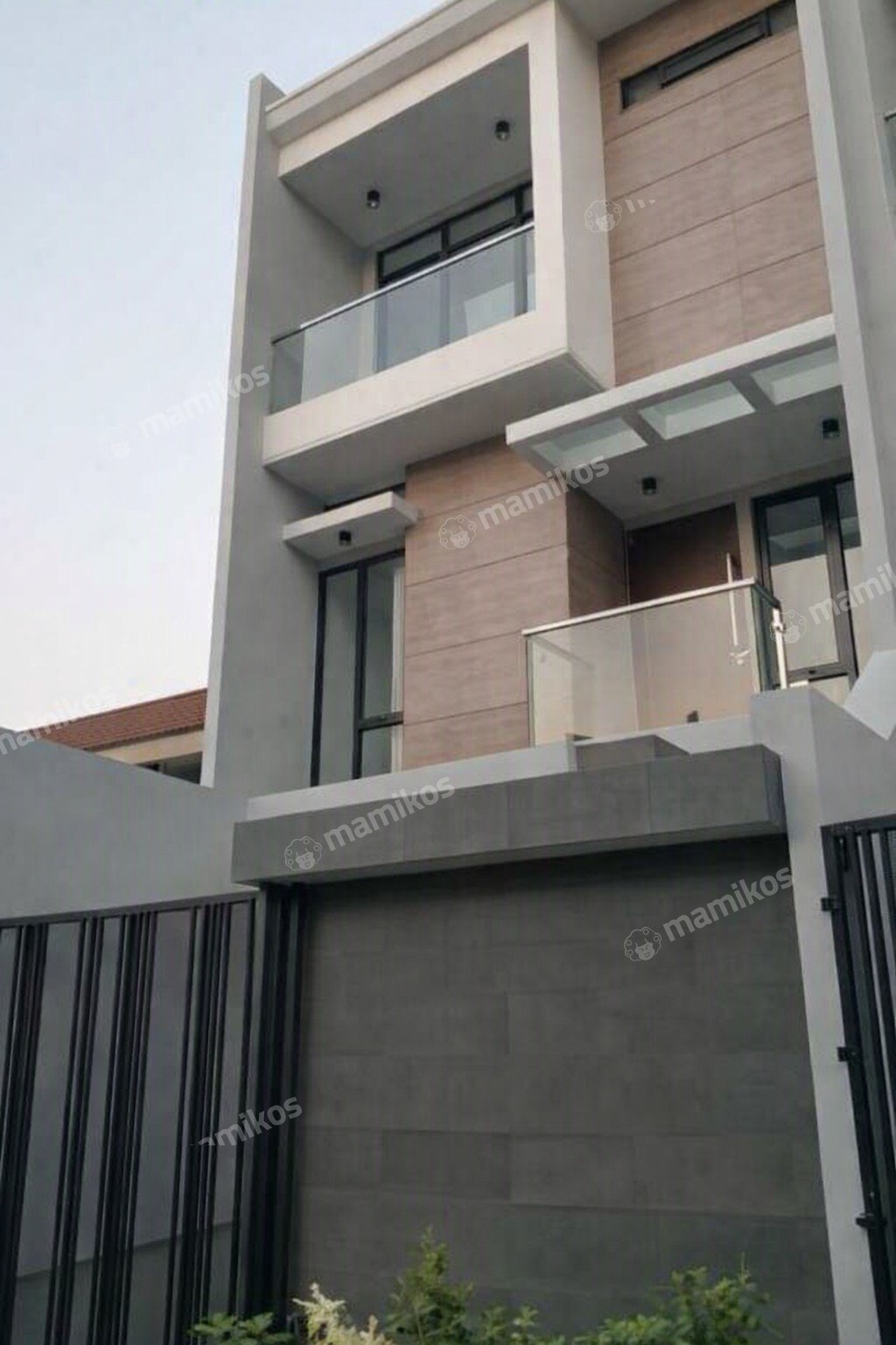 Rumah Sertifikat SHM 5 Kamar Tidur 4 Kamar Mandi Sunter Jakarta Utara - Photo 4