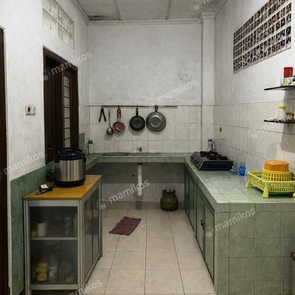 Rumah Sertifikat SHM 3 Kamar Tidur 3 Kamar Mandi Teluk Gong Jakarta Utara - Photo 2