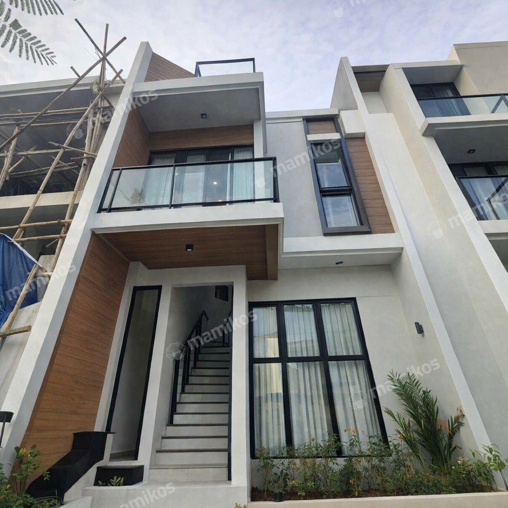 Rumah 3 Kamar Tidur 3 Kamar Mandi 3 Lantai Joglo Jakarta Barat - Photo 2